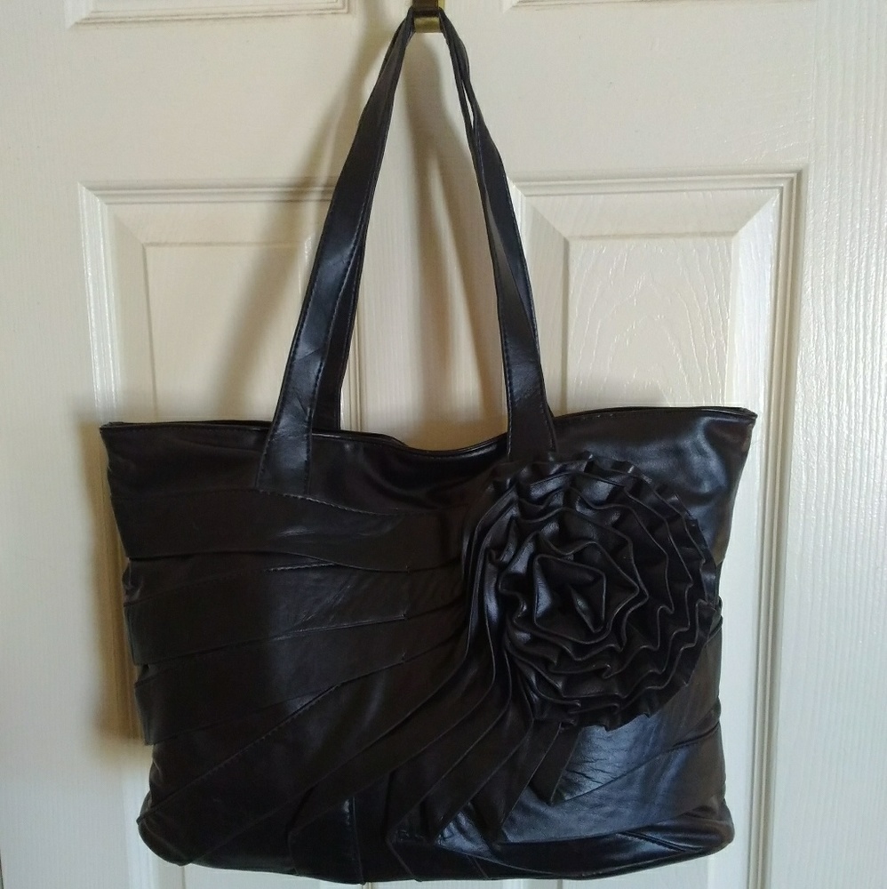 Black purse